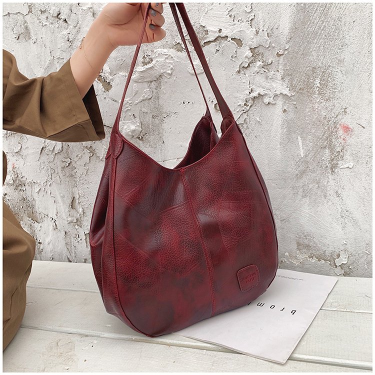 Le Chic de Rue - Sac à main bandoulière femme synthétique souple fermeture éclair poche téléphone – Image 11