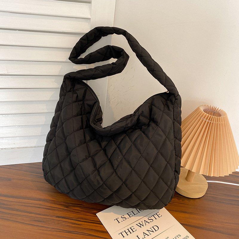Le Cocon Hivernal - Sac fourre-tout femme nylon bandoulière grande capacité – Image 9